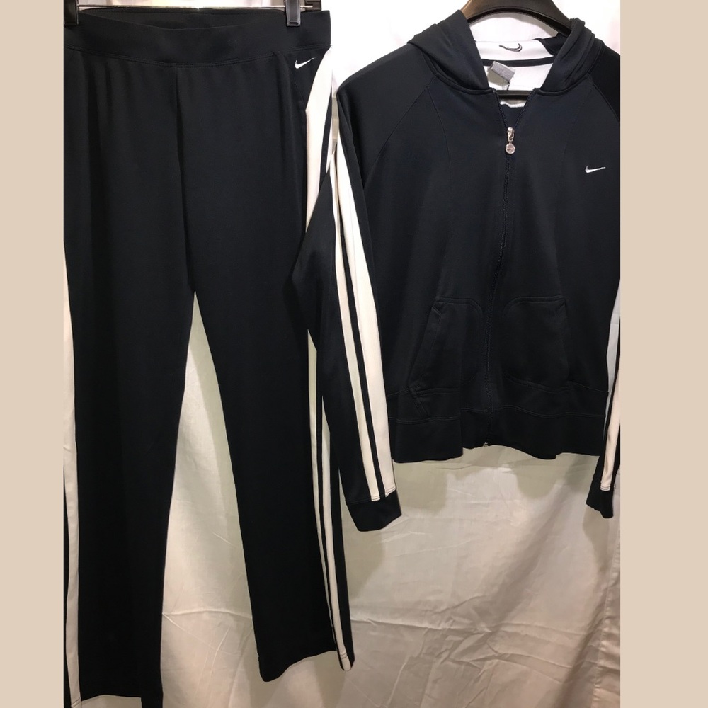 Nike jumpsuit🖤